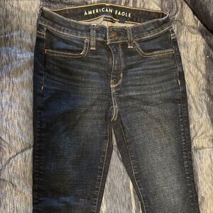 American Eagle Outfitters Women's Deep Indigo Skinny Jeans Size 2